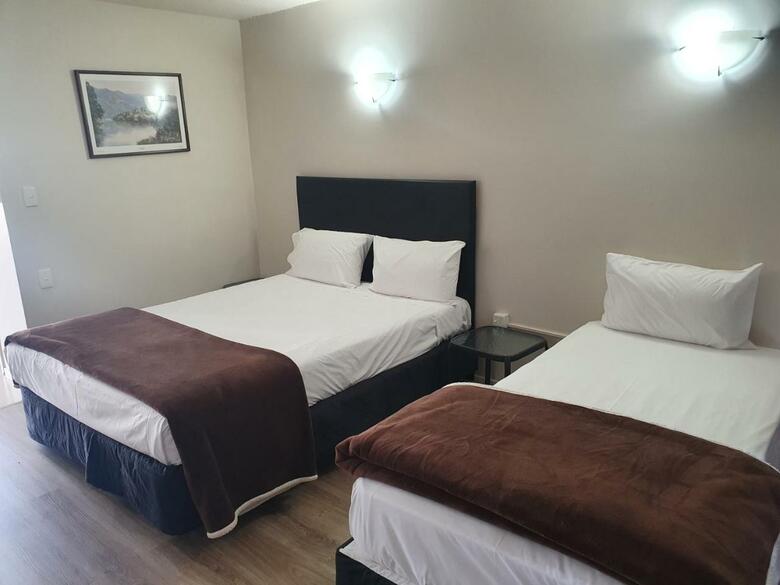 Hotel Ascot Epsom Motel