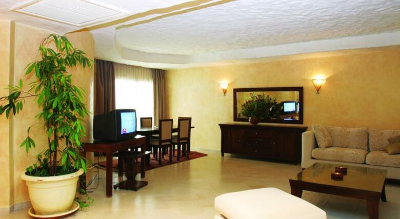 Hotel Yasmine Beach Resort