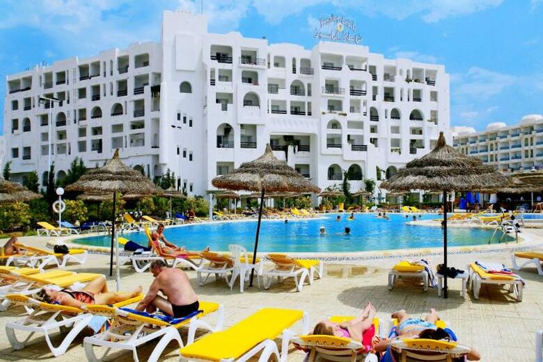 Hotel Yasmine Beach Resort
