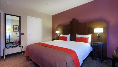 Hotel Corona - Hampshire Classic