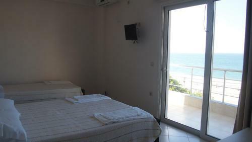 Rondos Hotel