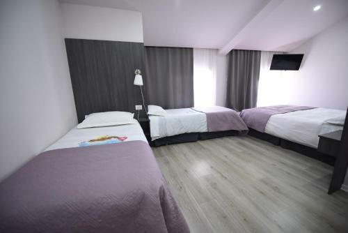 Rose Garden Hotel