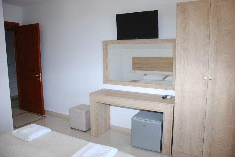 Hotel Mano