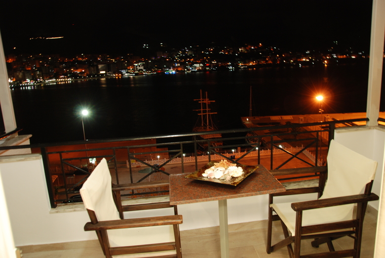 Hotel Mano