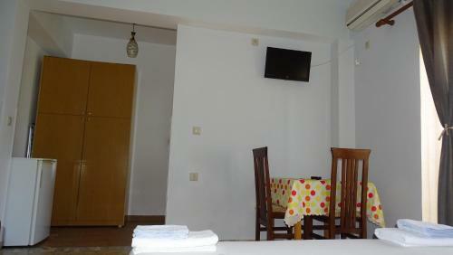 Hostal Mondi's Guest House