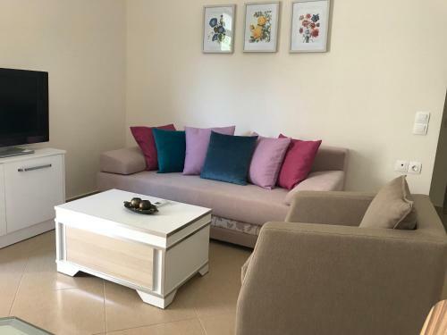 White Jasmine Apartment