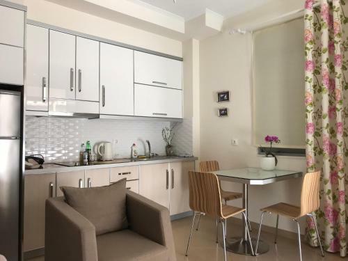 White Jasmine Apartment