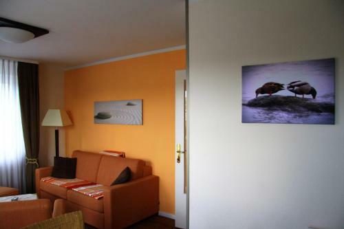 Apartment Schmidt Haus H�hnergott