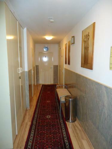 Hostal Hotel Garni Nord