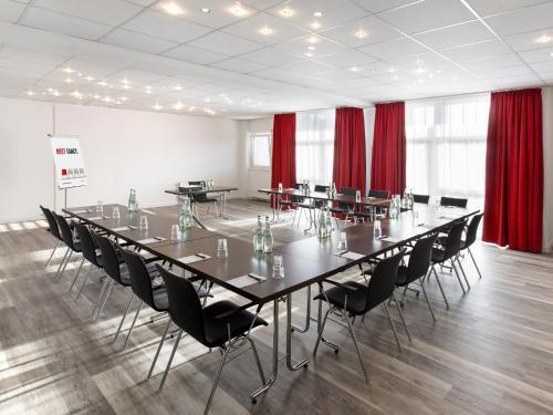 Dormero Hotel Hannover-langenhagen Airport