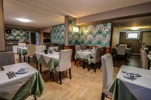 Garni Hotel R�delheimer Hof