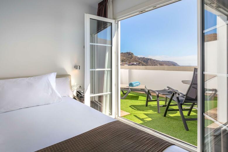 Hotel Occidental Santa Cruz Contempor�neo