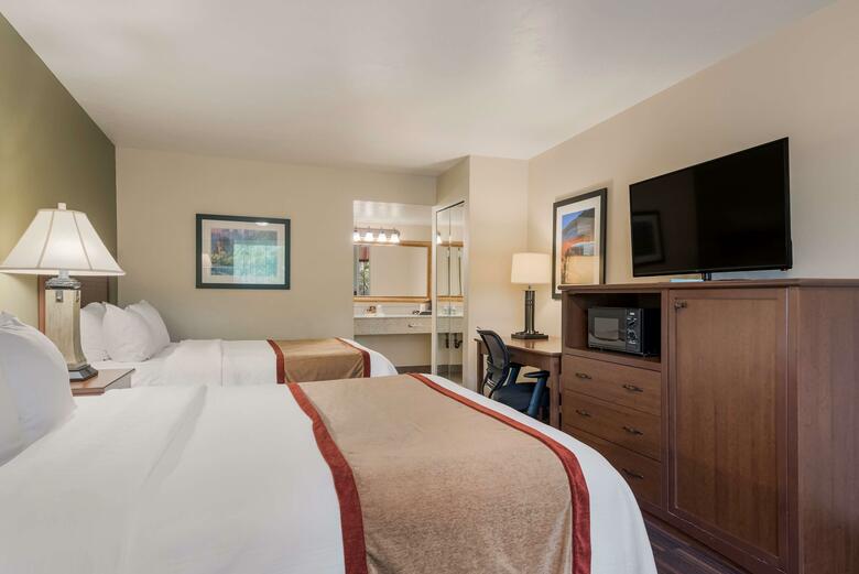 Hotel Best Western Town  And  Country Inn