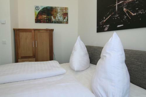 Holiday At Alexanderplatz Apartments