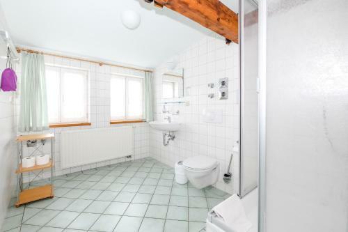 Hotel Garni Und Gastst�tte Zum Holzf�ller