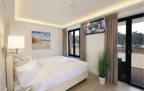 Apartment Pearl With Sea View 01