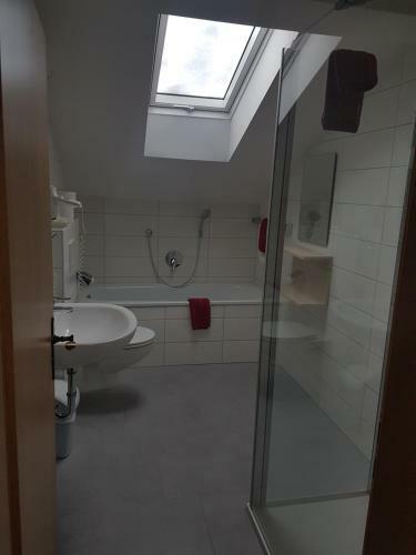 Apartamentos Ferienwohnung Gebirgsh�usl