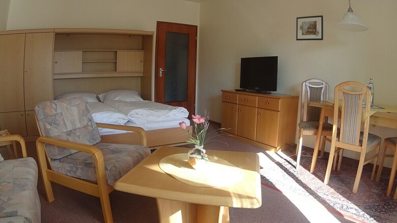 Hostal Pension Kueck