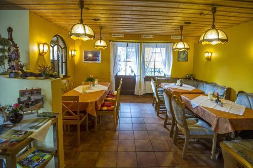 Hostal Gasthof-stadel