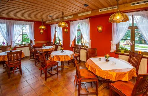 Hostal Gasthof-stadel