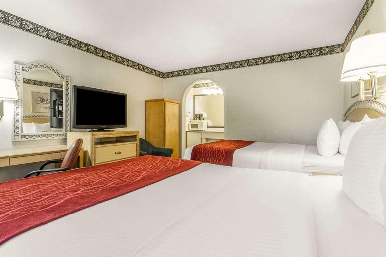 Hotel Comfort Inn