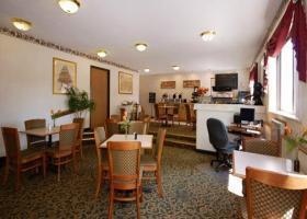 Hotel Comfort Inn South