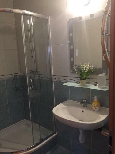 Hostal Nathalie Leser
