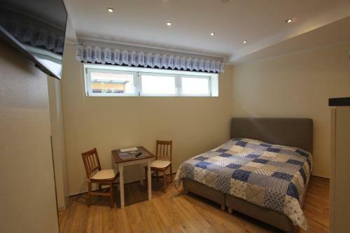 Apartamento Ferienwohnungen Am Markt Warnem�nde