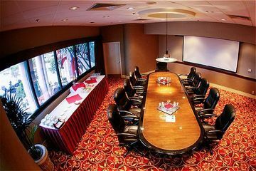 Hotel Holiday Inn
