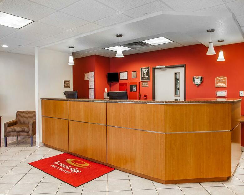 Hotel Econo Lodge  Inn & Suites Fairgrounds