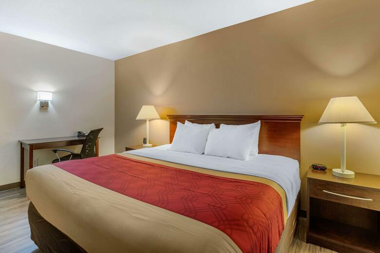 Hotel Econo Lodge  Inn & Suites Fairgrounds