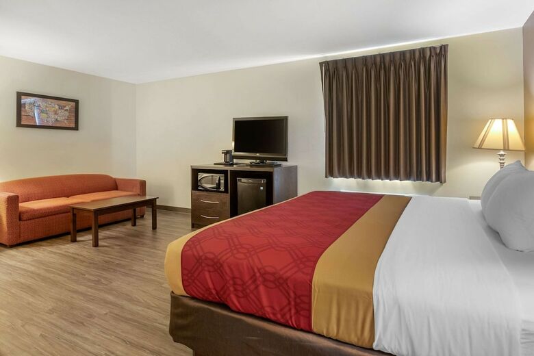 Hotel Econo Lodge  Inn & Suites Fairgrounds