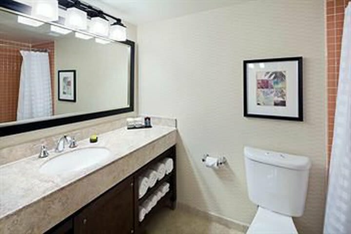 Hotel Embassy Suites Milpitas - Silicon Valley