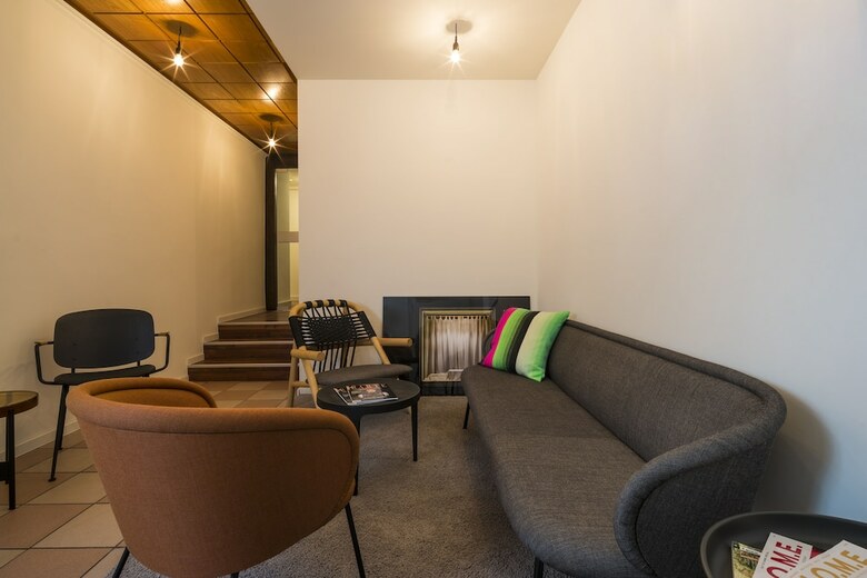 Base1 Hotel Grenzblick