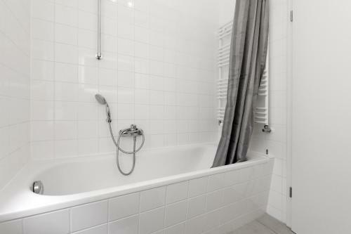 Grand Central Mitte Apartment