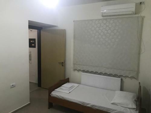 Apartamento Hoxha's House