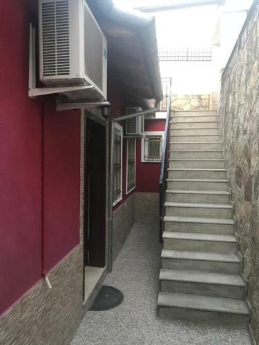 Apartamento Hoxha's House