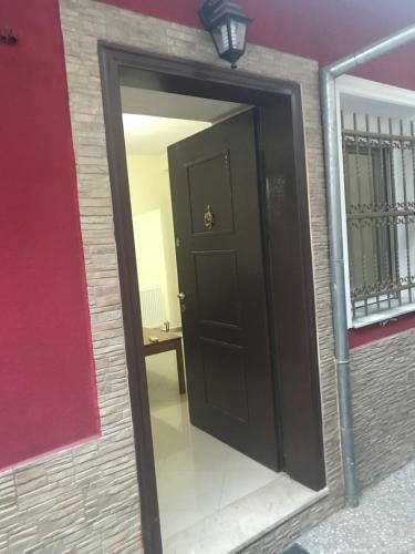 Apartamento Hoxha's House