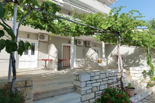 Hostal Villa Gjika
