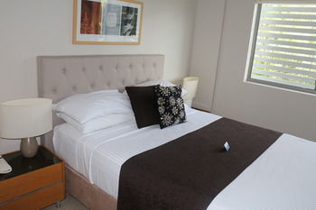 Hotel Scarborough Beach Resort