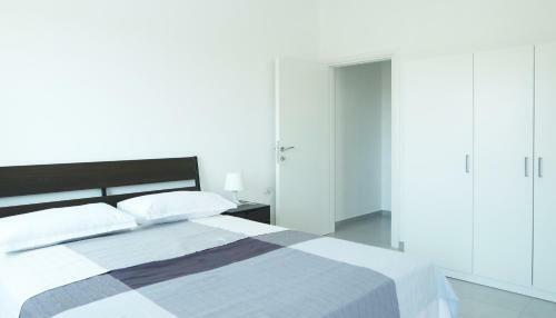 Sea N Sol Apartments