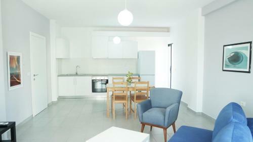 Sea N Sol Apartments
