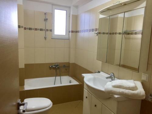 Sea And Sky Apartments Sarande