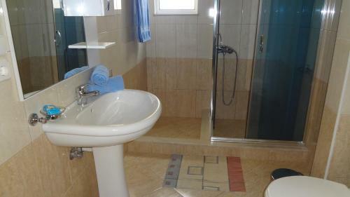 Apartment Katherina Sarande