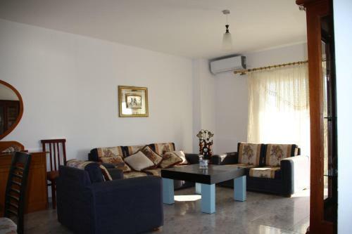 Alfredo Apartments