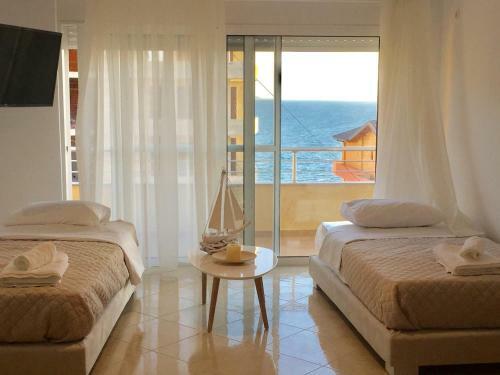 Sea And Sun Apartments