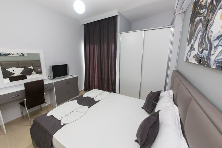 Hotel Kapllani