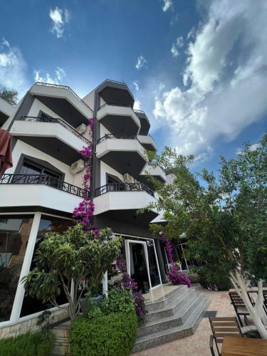 Priv� City Hotel