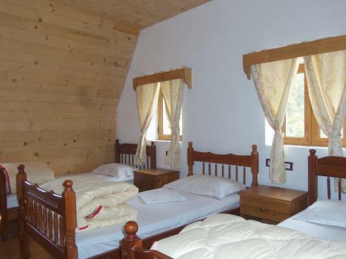 Hostal Bujtina Berishta Theth