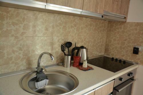 Apartamentos Omar Real Estate